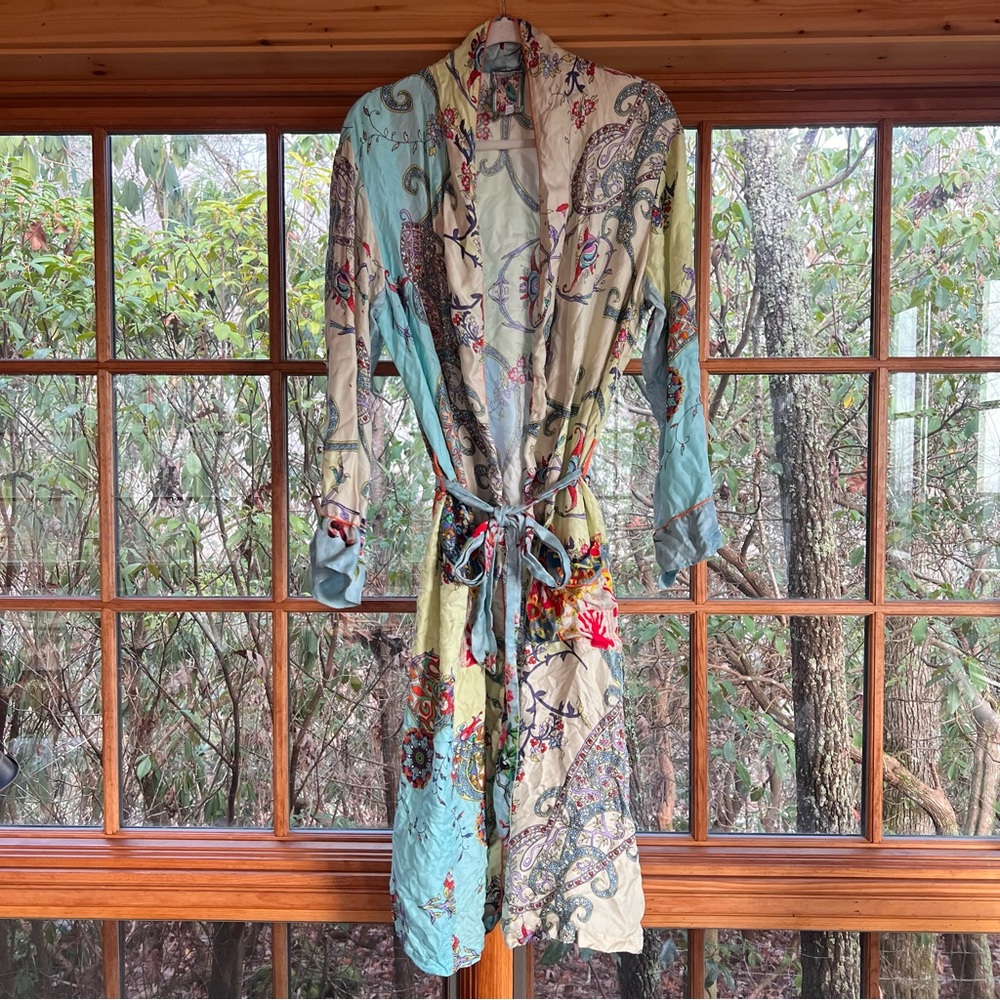 JOHNNY WAS PRINTED SILK ROBE